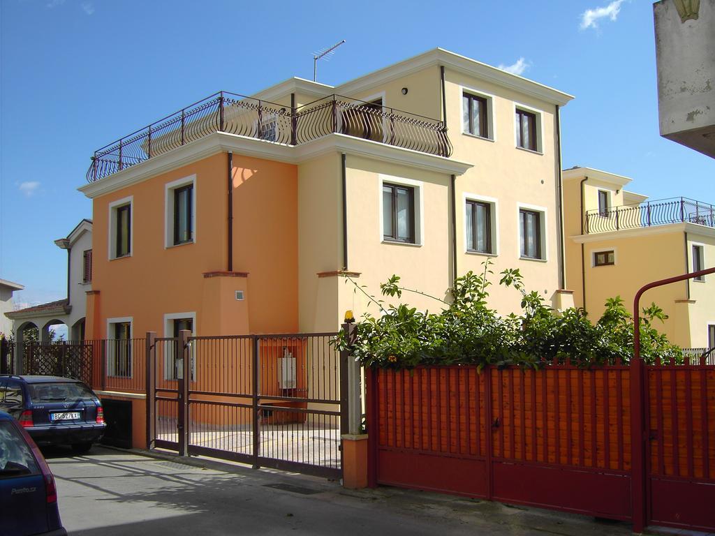 Bertolottu Residence Apartments Tortoli Room photo